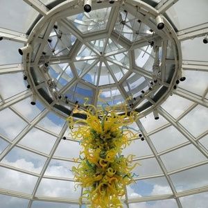 Meet your Posher, Moneta